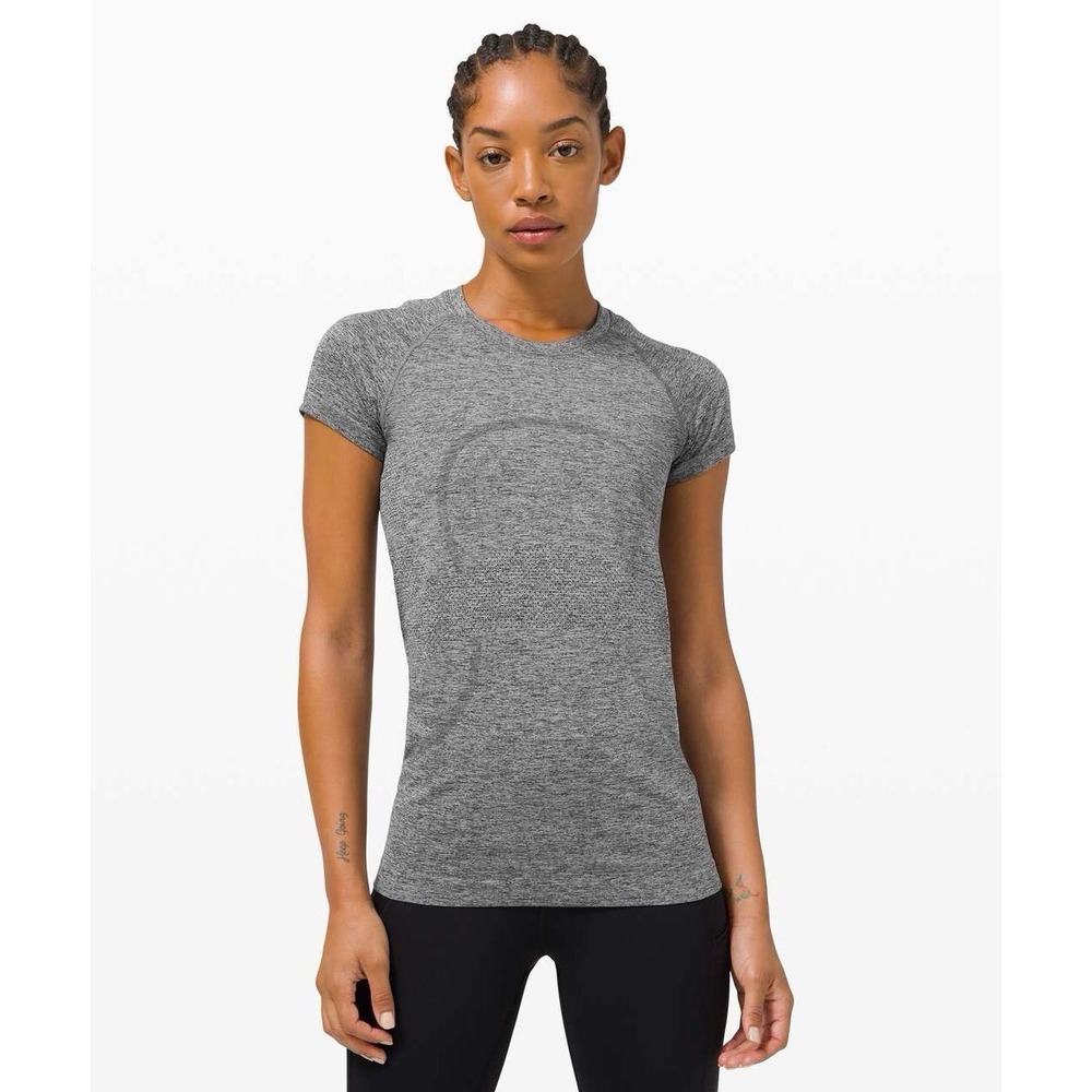 Lululemon Swiftly Tech Short Sleeve Gray Seamless Tee Shirt Athletic, Size 10
